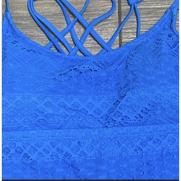 NWT Island Escape Tankini Swim Top Size 8 Strappy Add a Size Bust Enhancer Blue - Picture 3 of 10
